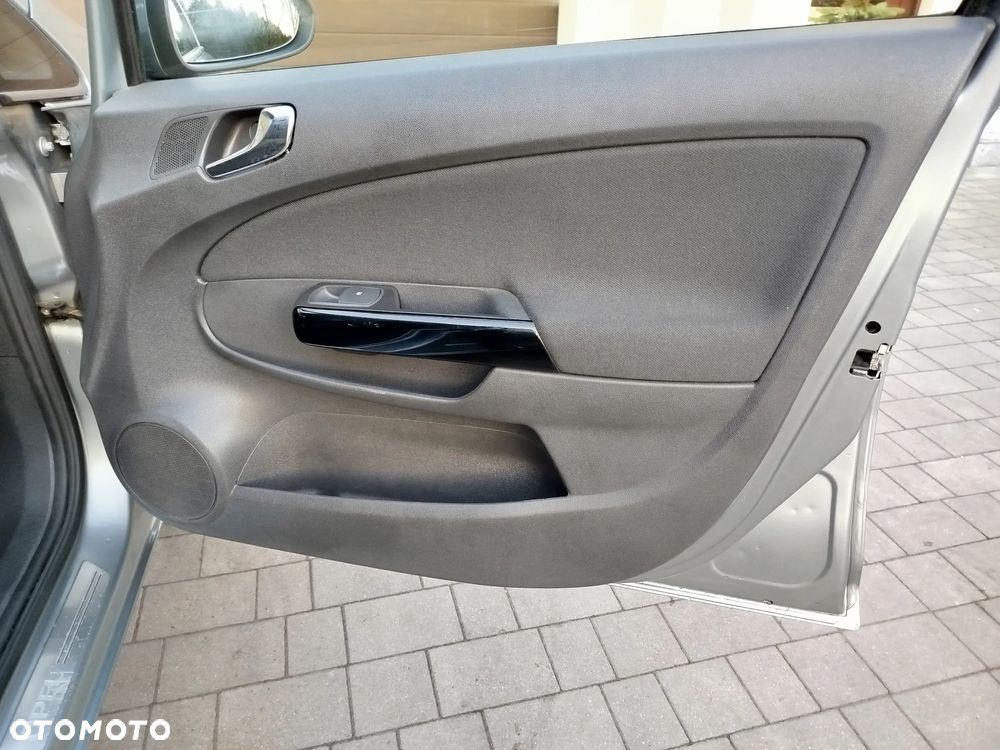 Opel Corsa 1.4 16V Edition 111 Jahre - 25