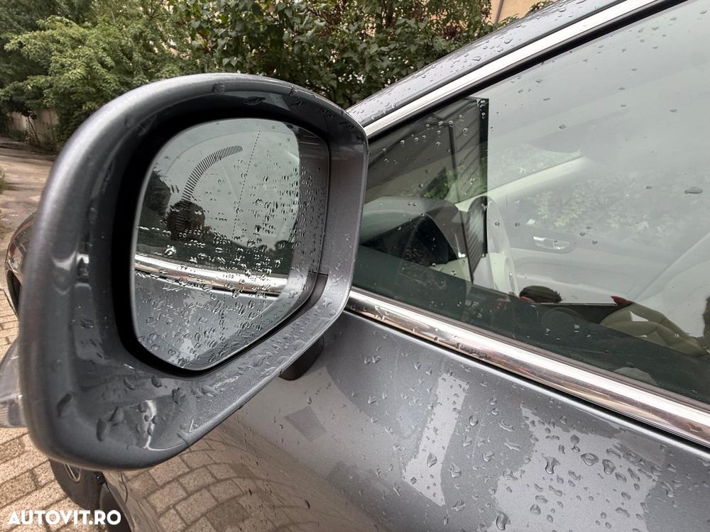 Volvo XC 60 D4 AWD Momentum - 23
