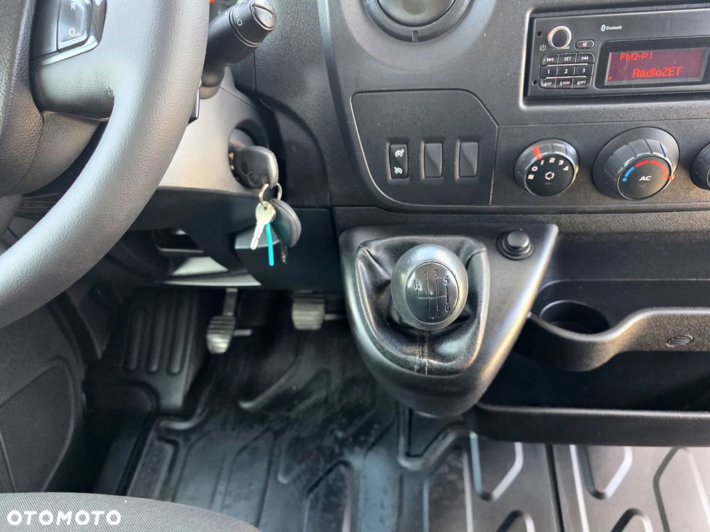 Renault MASTER 2,3 DCI 150 KONNA DOKA BRYGADÓWKA 7 OSOBOWA 3,3M SKRZYNIA KLIMA BLIŻNIAKI DO 3,5T GWARANCJA - 28