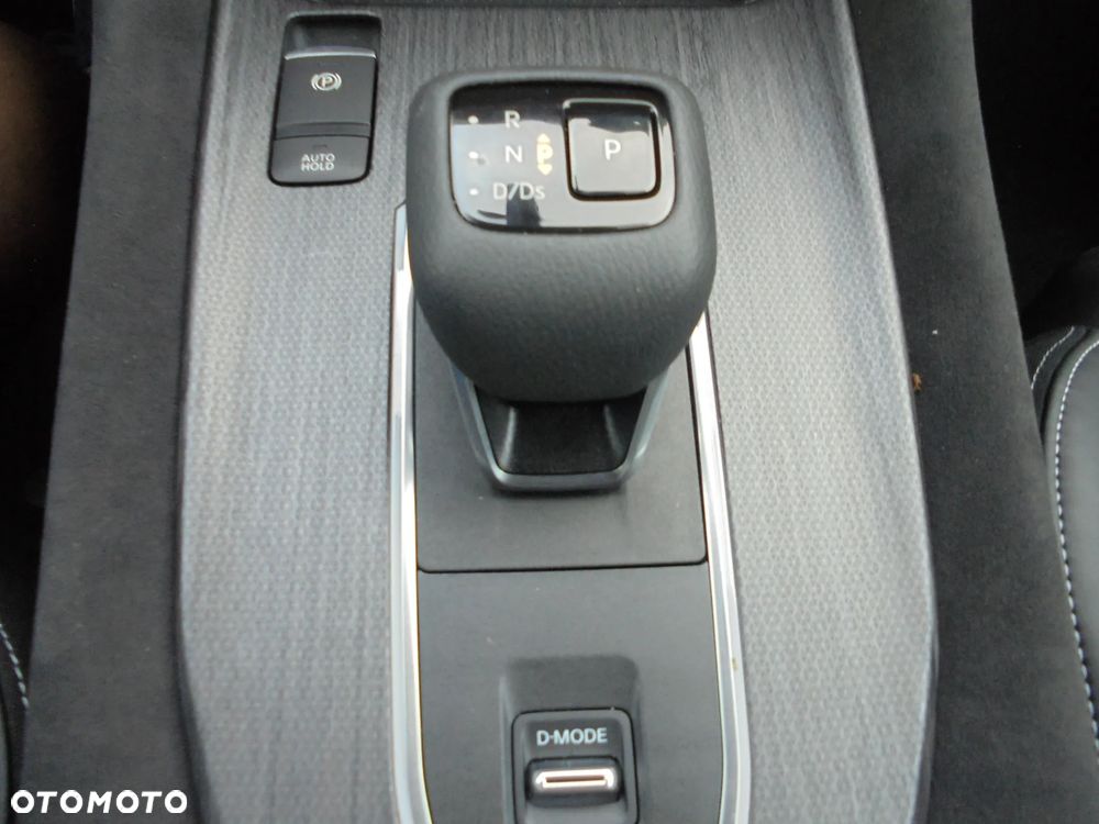 Nissan Qashqai 1.3 DIG-T MHEV Xtronic Tekna+ - 23