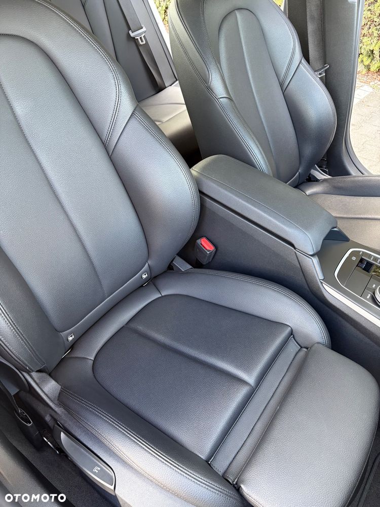 BMW Seria 2 218i - 21