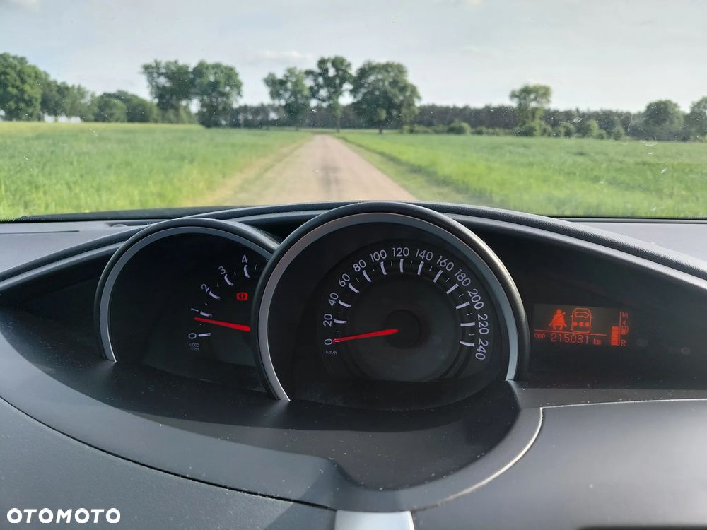Toyota Verso 2.0 D-4D Premium - 16
