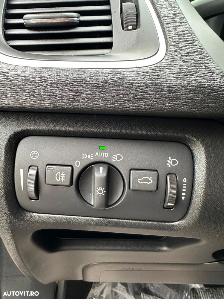 Volvo V40 Cross Country D2 Powershift Ocean Race - 15