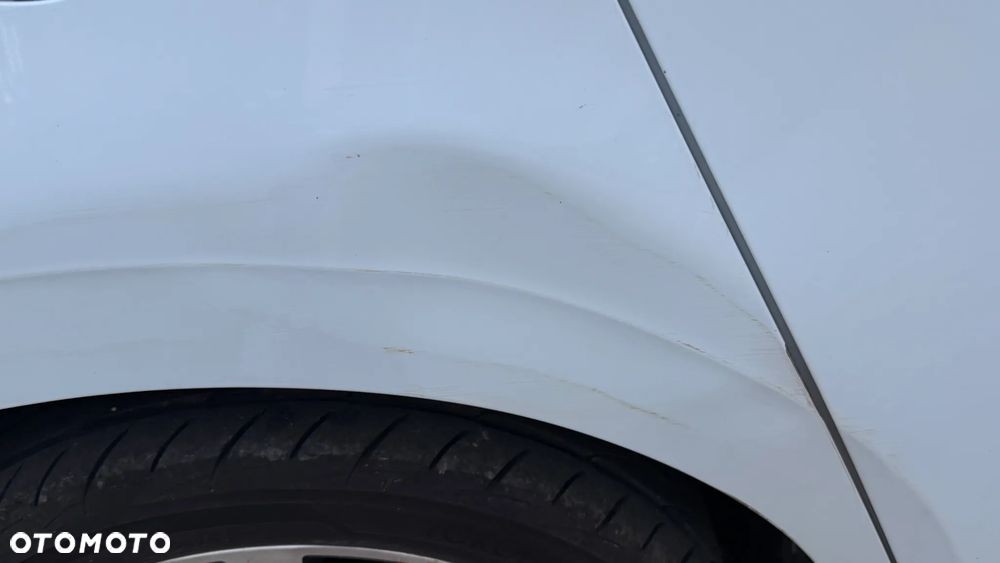 Volkswagen Touran 1.8 TSI BMT Highline DSG - 22