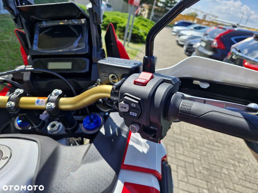 Honda CRF - 9