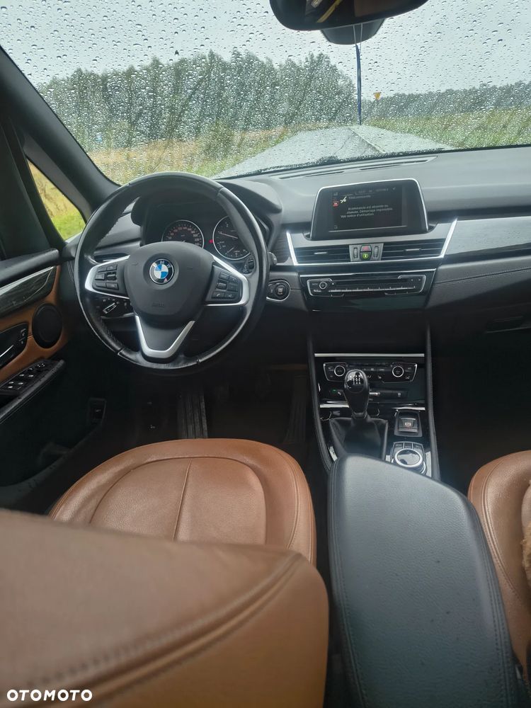 BMW Seria 2 216d Gran Tourer Luxury Line - 11