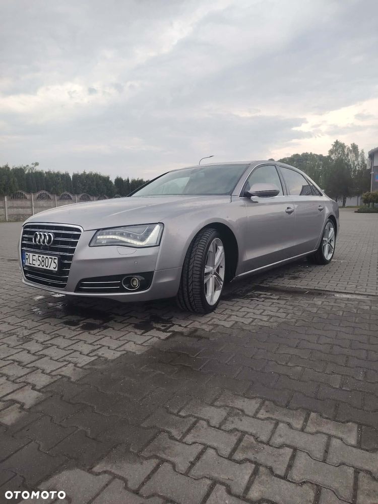 Audi A8 4.2 FSI L Quattro - 2
