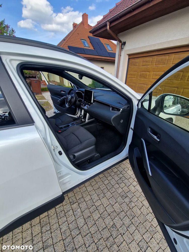 Toyota Corolla Cross 2.0 Hybrid Style - 12