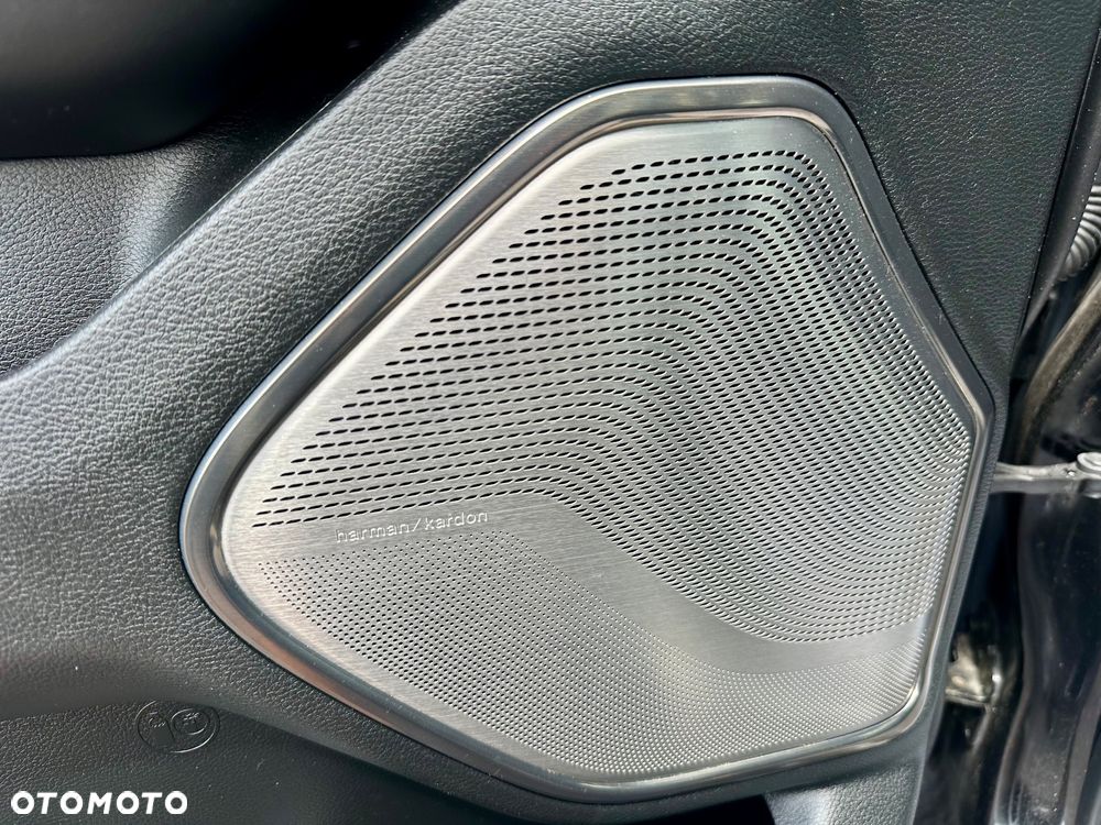 RAM 1500 Crew Cab Shortbed Limited - 13