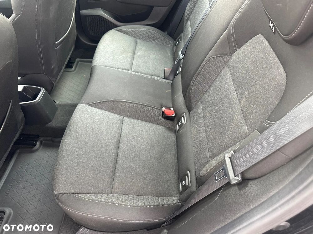 Renault Clio 1.0 TCe R.S Line - 24