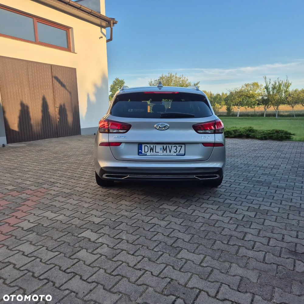 Hyundai i30 1.5 T-GDI 48V Classic + - 5