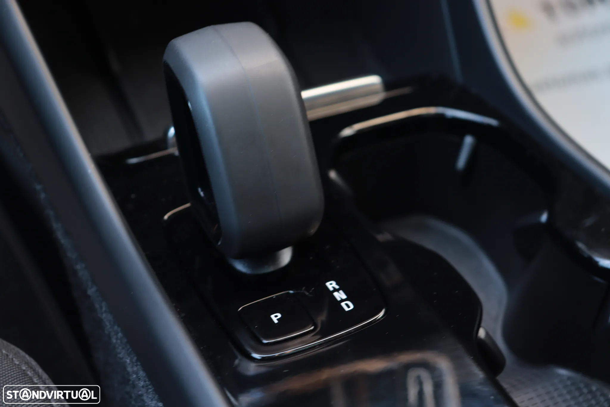 Volvo C40 Recharge Core - 22