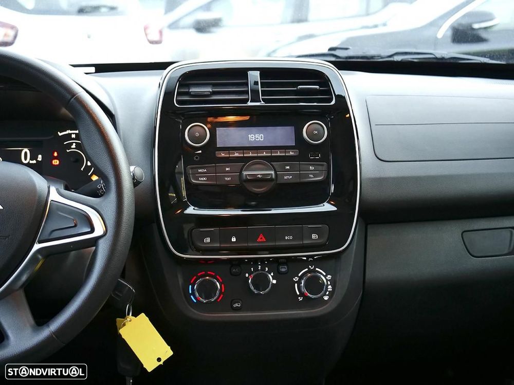 Dacia Spring ESSENTIAL - 22