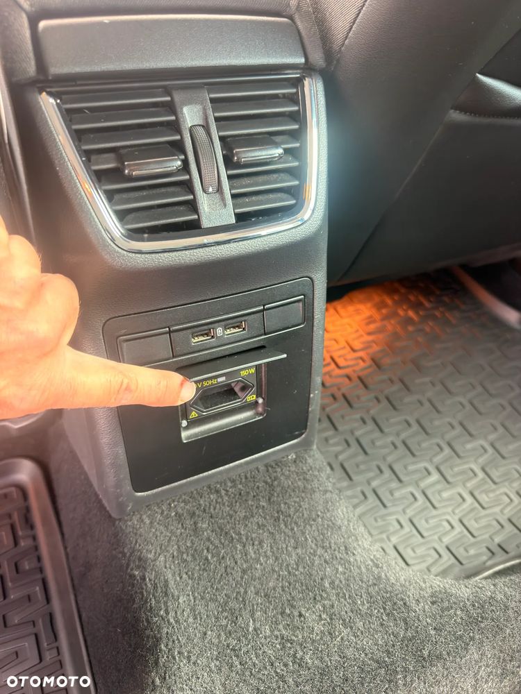 Skoda Octavia 2.0 TDI 4x4 Style DSG - 19