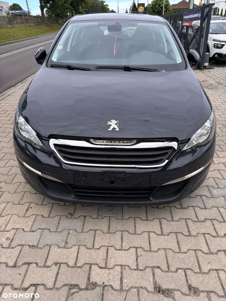 Peugeot 308 - 4