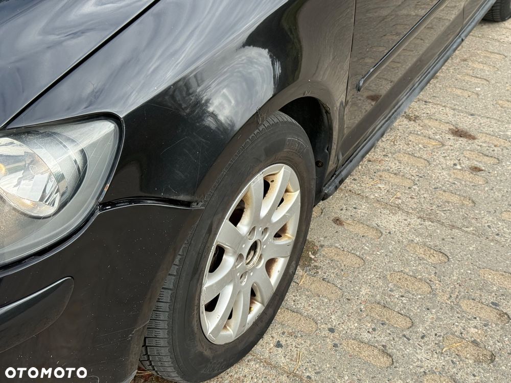 Volkswagen Golf Plus - 16