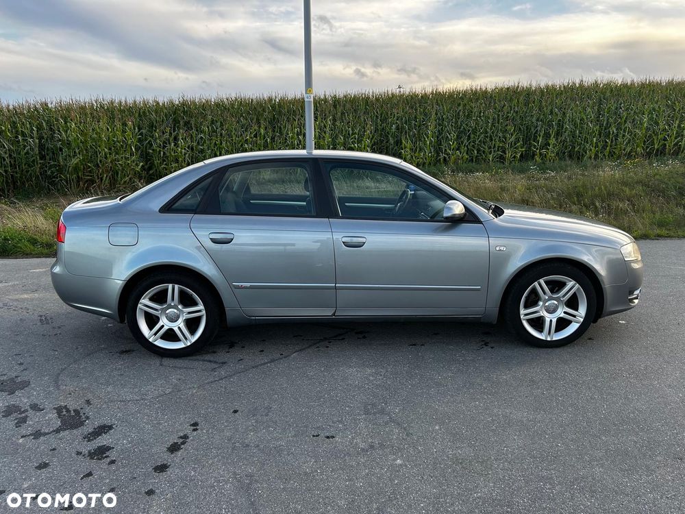Audi A4 Limousine 2.0 TDI DPF - 6