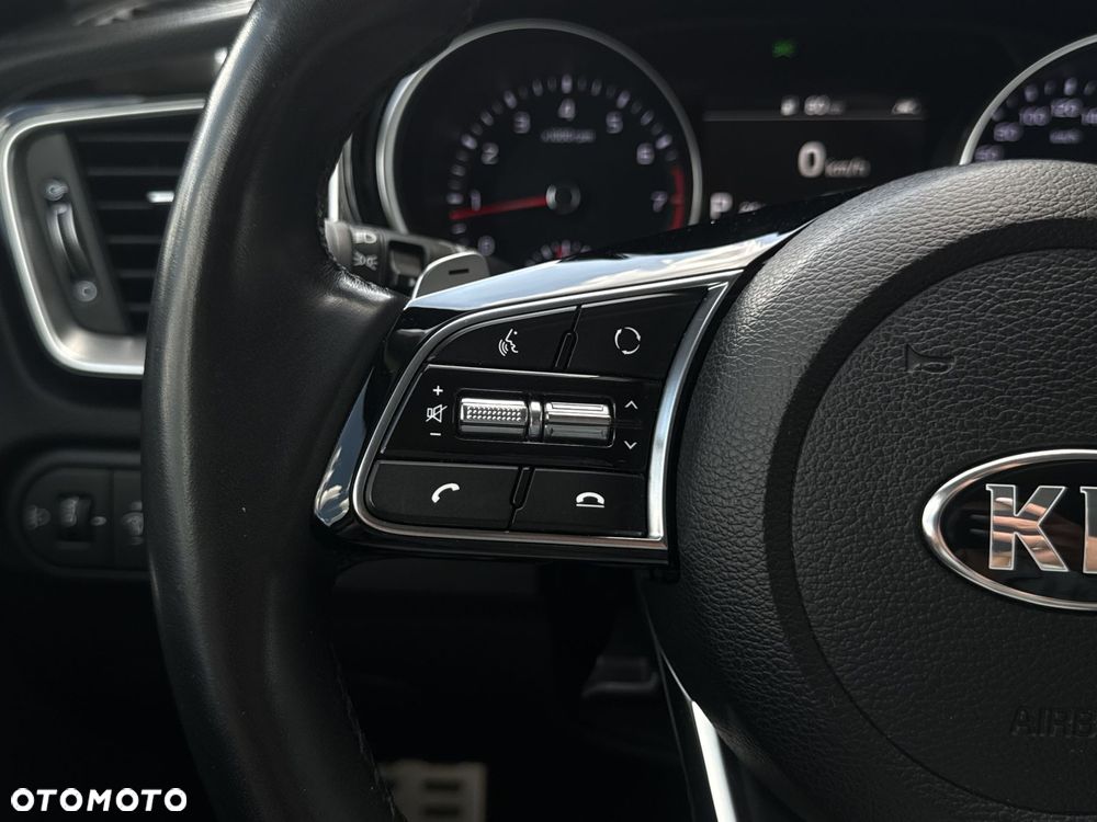 Kia Ceed 1.5 T-GDI Business Line Plus DCT - 32