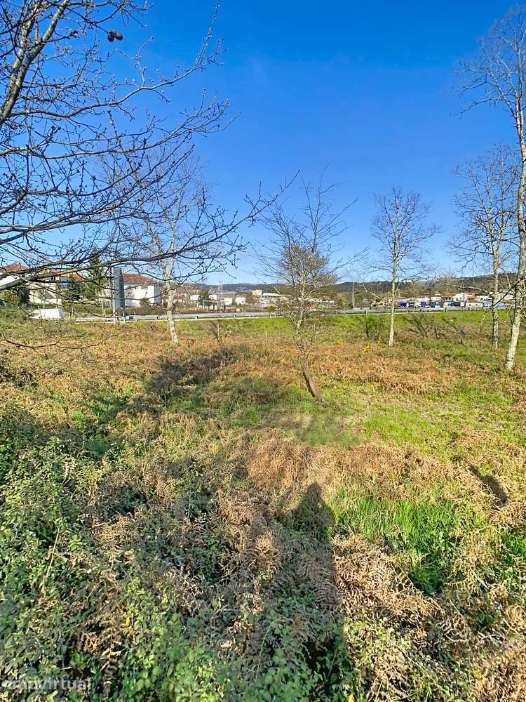 Terreno para construção em Medelo, Fafe - Grande imagem: 2/16