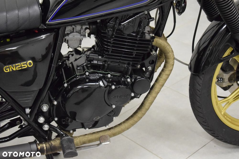 Suzuki GN - 13