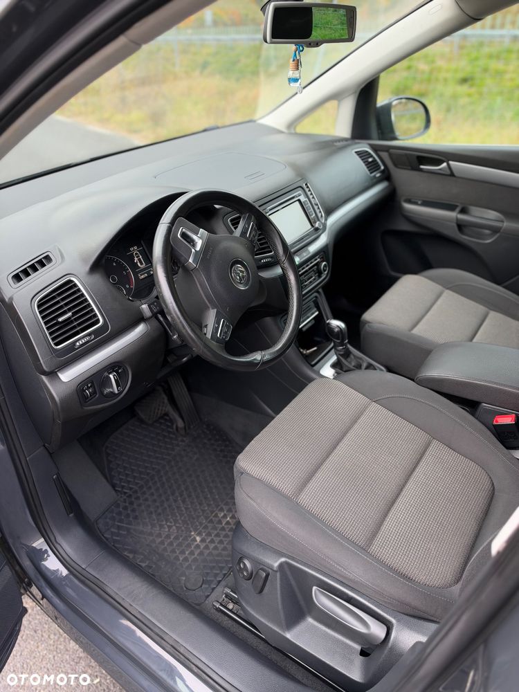 Volkswagen Sharan - 10