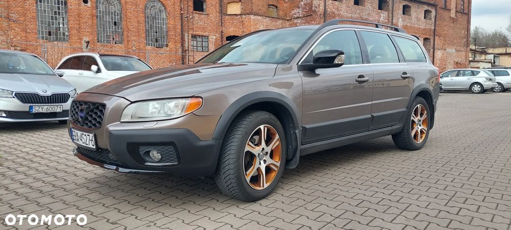 Volvo XC 70 - 4