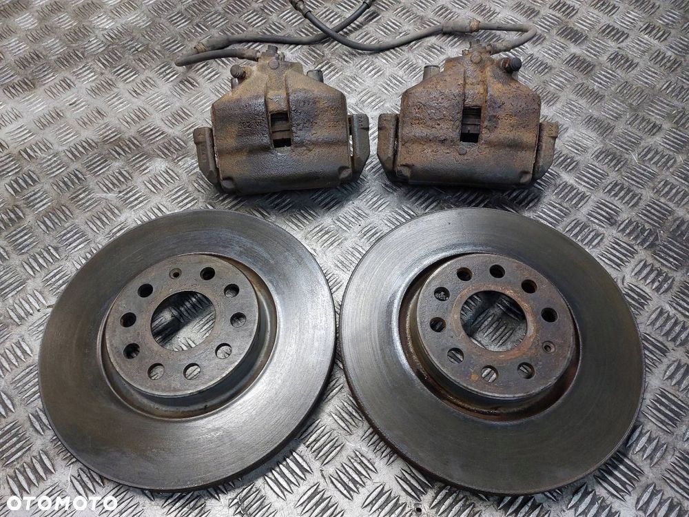 TARCZE HAMULCOWE PRZÓD + KLOCKI + ZACISKI SEAT ALTEA XL 2.0 TDI - 1
