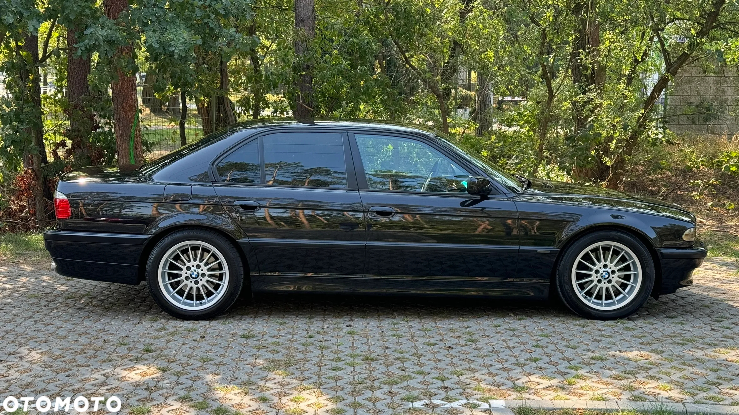 BMW Seria 7 740i - 3