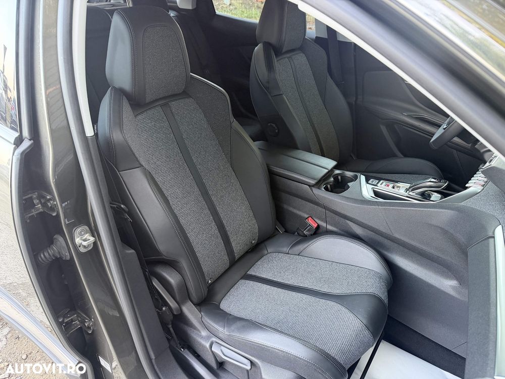 Peugeot 3008 BlueHDi 130 Stop & Start EAT8 Allure - 14