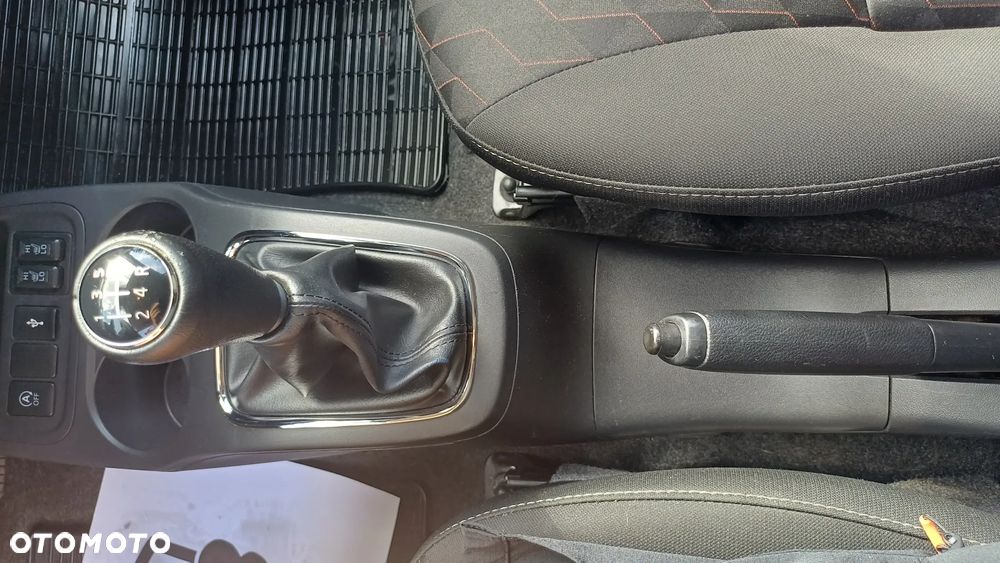 Mitsubishi Space Star 1.2 AS&G Intense - 25