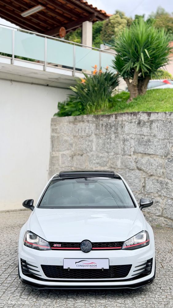 VW Golf 2.0 TSi GTi DSG - 2
