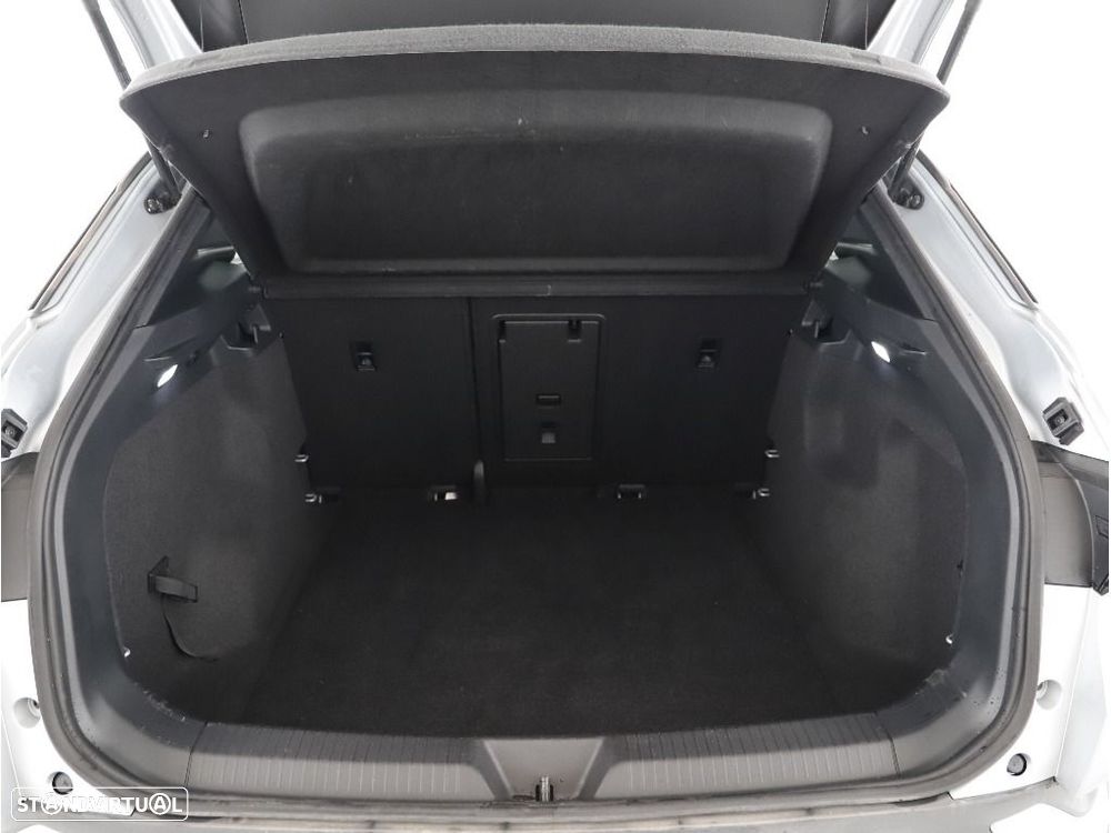 VW ID.4 77 kWh Pro - 9