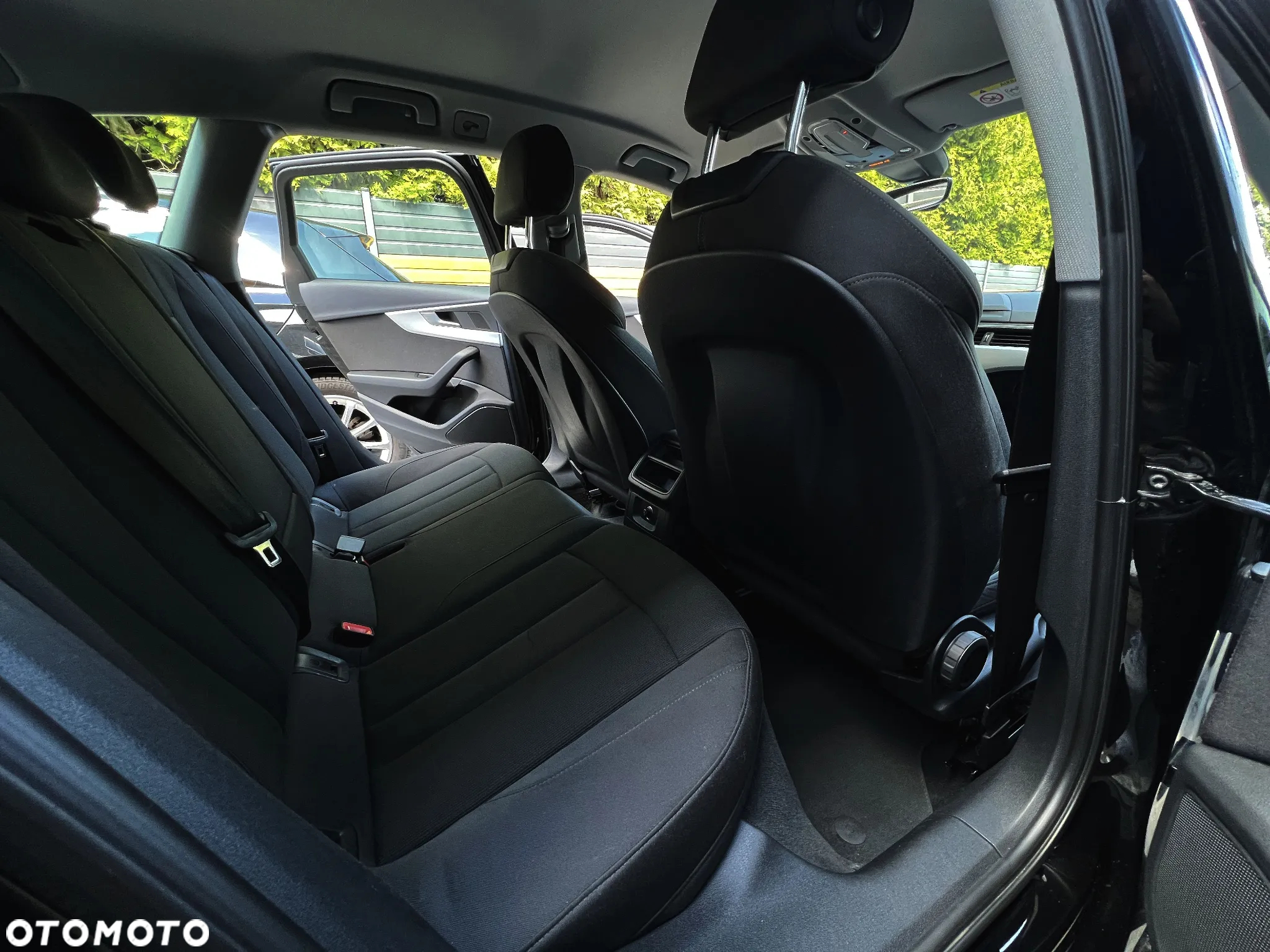 Audi A4 Avant 40 TDI S tronic - 39