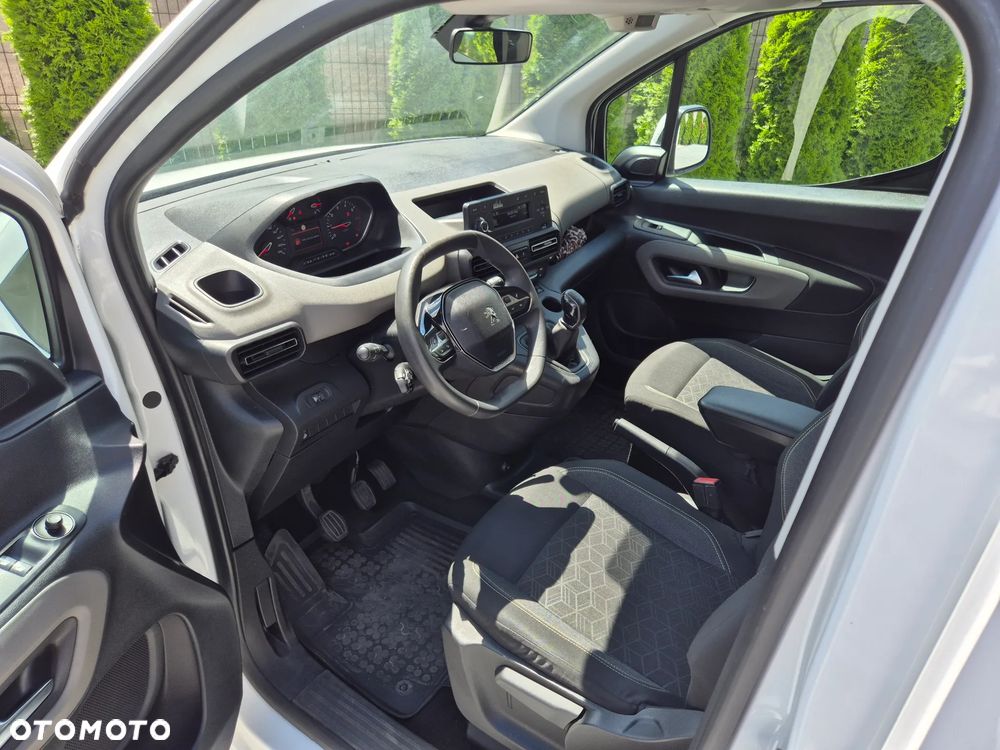 Peugeot Rifter 1.5 BlueHDI Active - 17