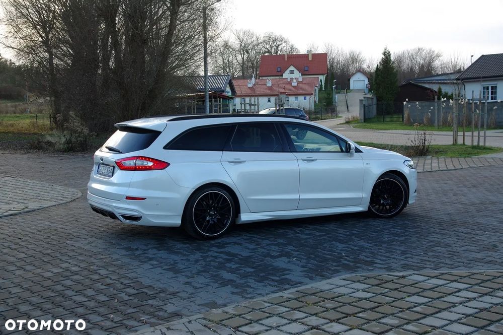 Ford Mondeo 2.0 TDCi Bi-Turbo ST-Line X PowerShift - 16