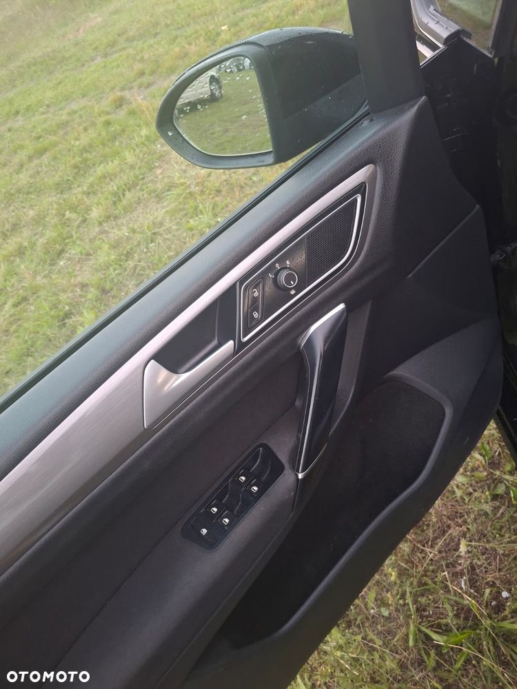 Volkswagen Golf 2.0 TDI BMT Highline - 19