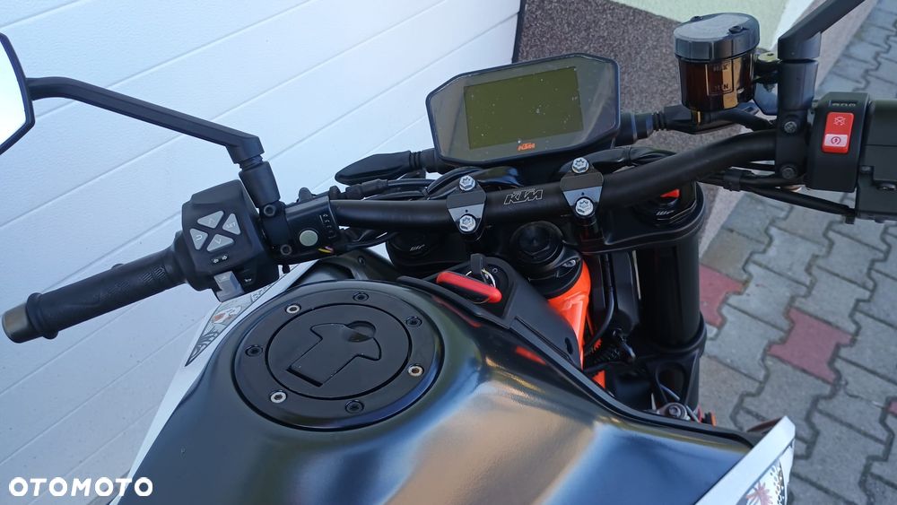 KTM Duke - 25