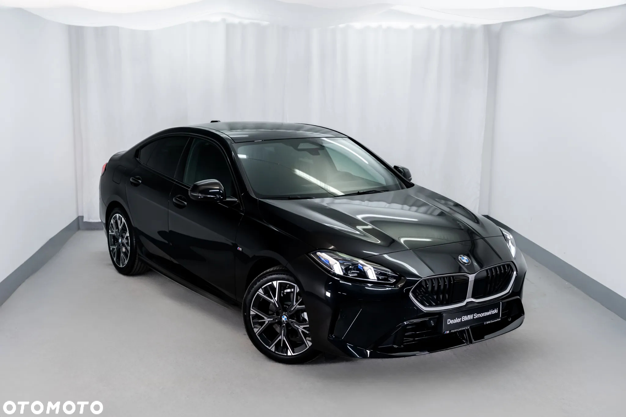 BMW Seria 2 218d M Sport - 9