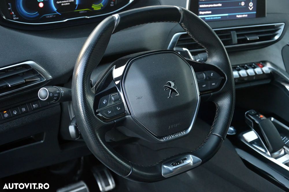 Peugeot 3008 PHEV EAT8 4X4 GT Pack - 30