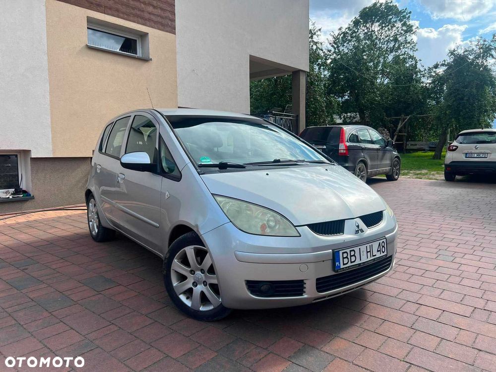 Mitsubishi Colt - 5