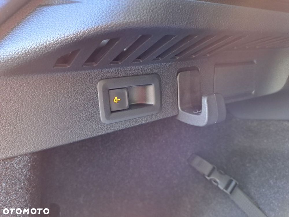 Skoda Kamiq 1.5 TSI Drive DSG - 12