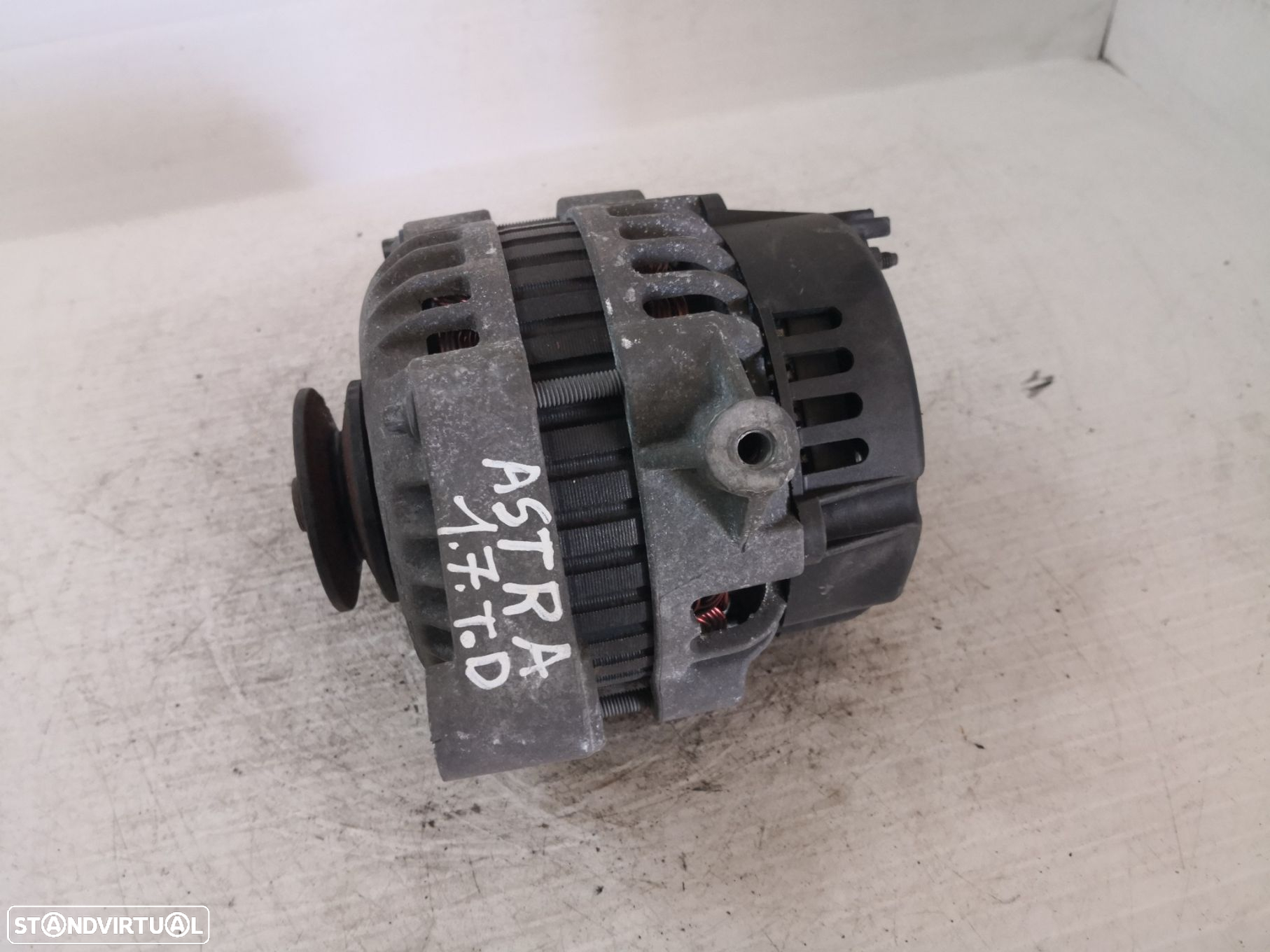 Alternador Opel Astra G Combi (T98) - 4