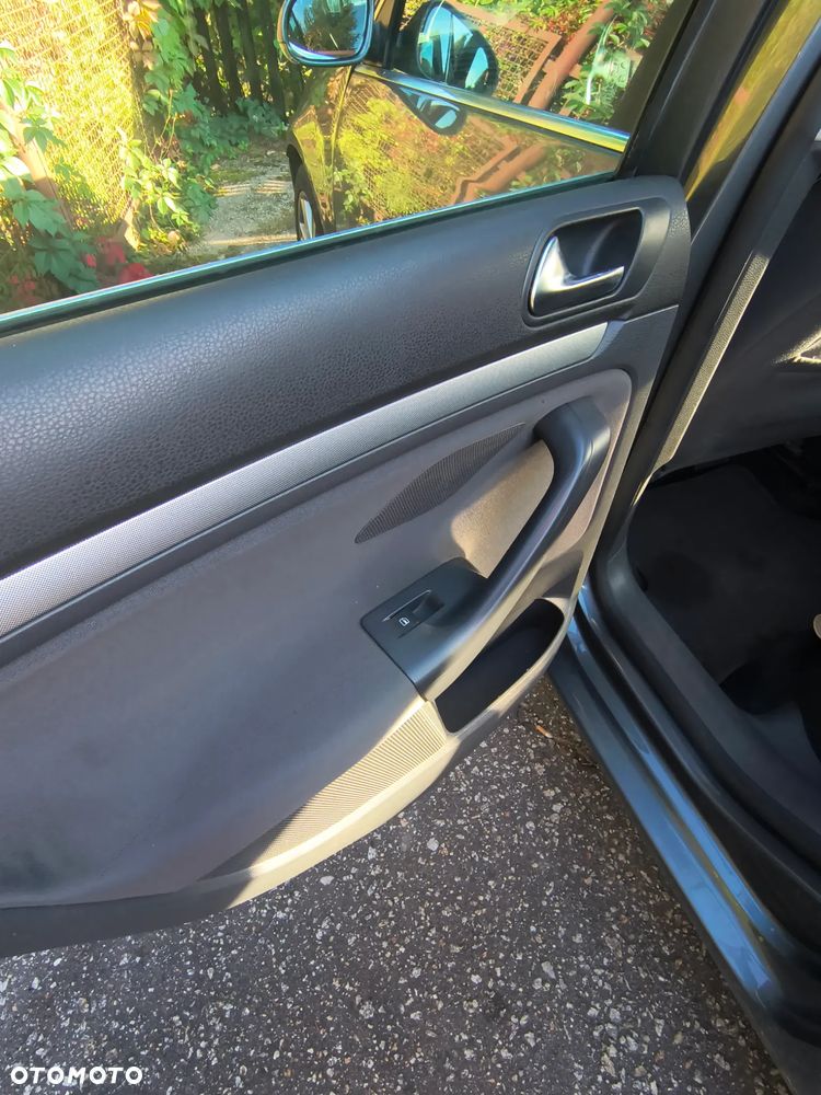 Volkswagen Jetta 1.9 TDI Comfortline - 13
