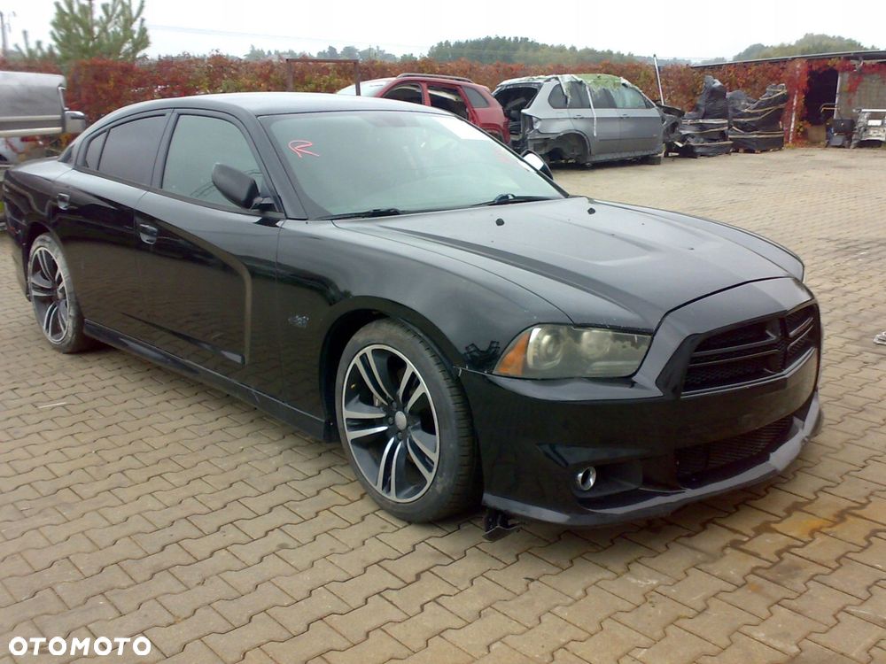 dodge charger srt8 6.4 v8 2011 - 2014 pas przedni chłodnice belka przód - 4