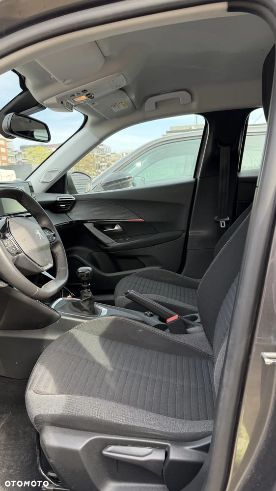 Peugeot 2008 PureTech 100 Active S&S BVM6 - 13
