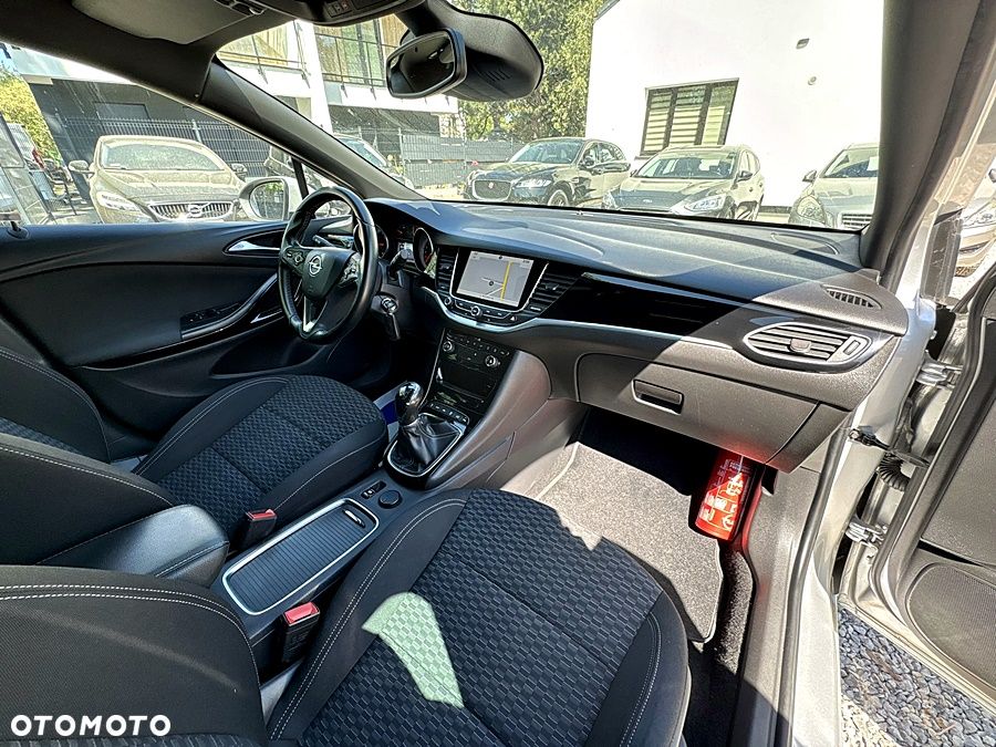 Opel Astra 1.4 Turbo Start/Stop Active - 28
