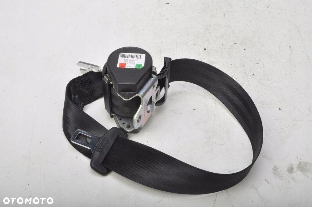 AUDI A4 B8 PAS BEZPIECZEŃSTWA PRAWY TYŁ  621421000 - 1