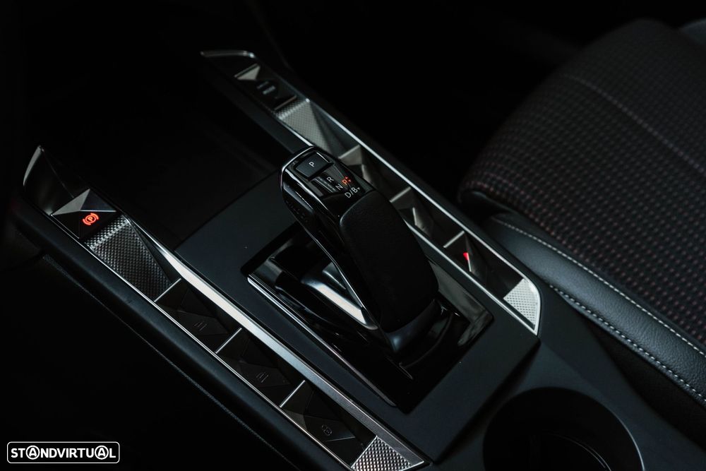 DS DS3 E-Tense Performance Line + - 23