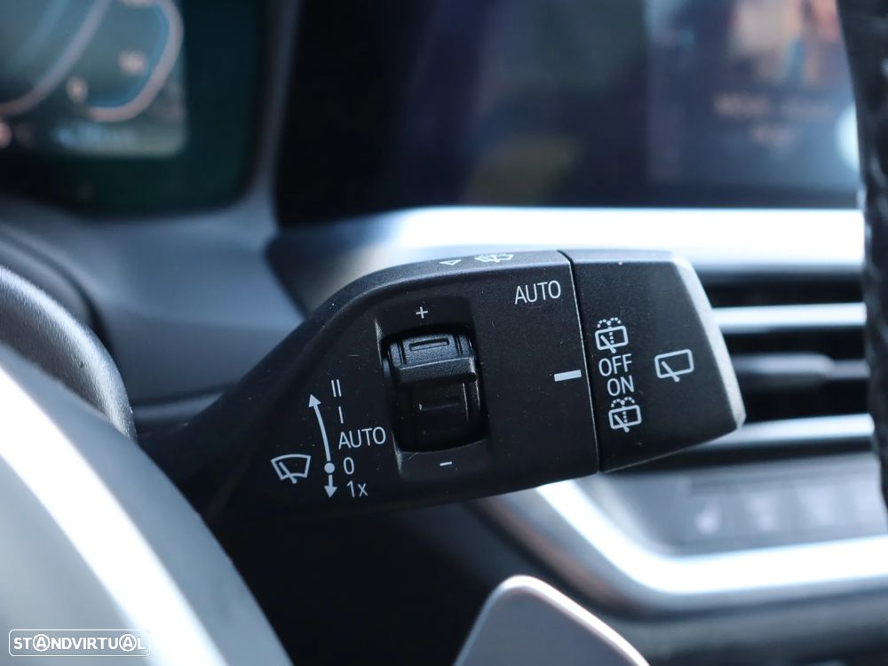 BMW 330 e Pack M Auto - 15