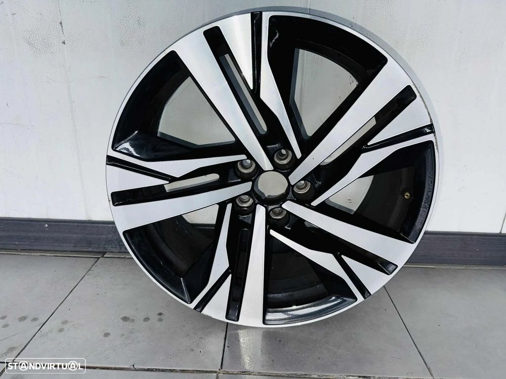 Jante Peugeot 508 II R19 - 18/25 - 2